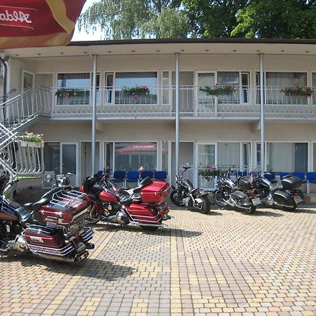 Nb Hotel With Free Parking Ρίγα Εξωτερικό φωτογραφία
