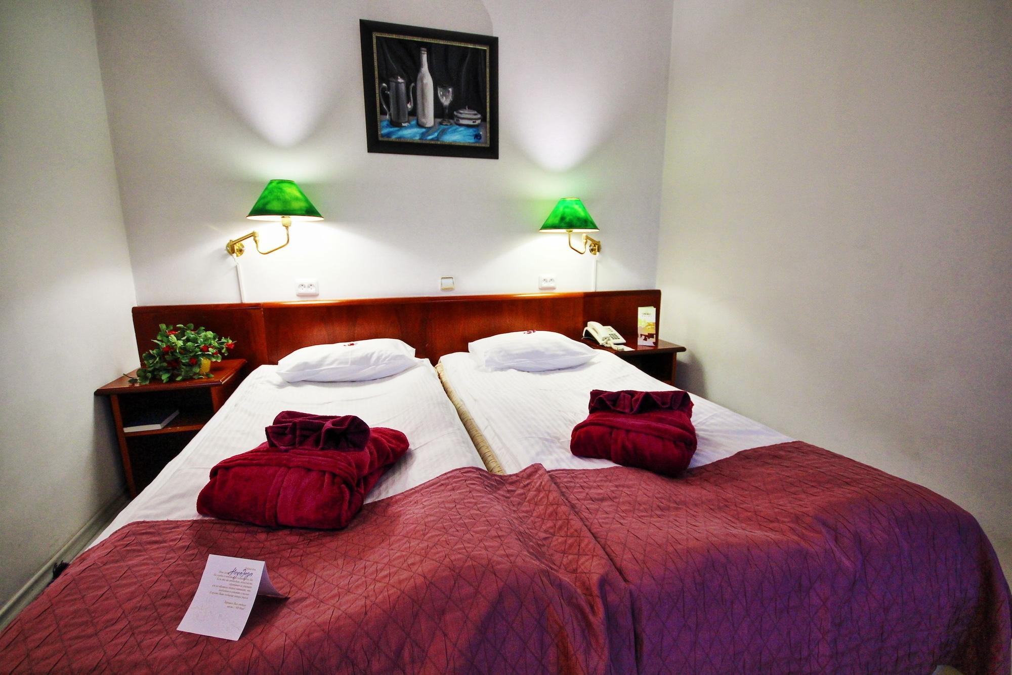 Nb Hotel With Free Parking Ρίγα Εξωτερικό φωτογραφία